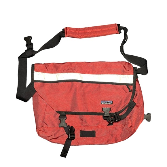 Patagonia Bags Vintage Patagonia Red Shoulder Messenger Bag Poshmark